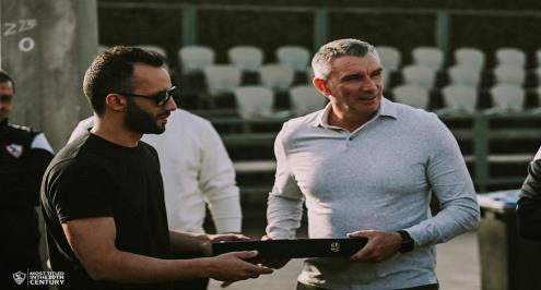 وكيله: كارتيرون هدفه العودة للزمالك.. أراد السعيد ورمضان.. والأهلي لم يفاوضه